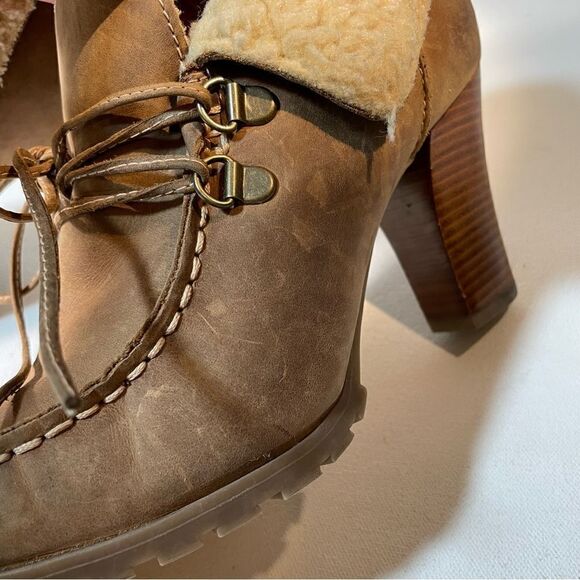 Audrey Brooke Roxy2 tan leather booties with Sherpa size 9 - Picture 4 of 12